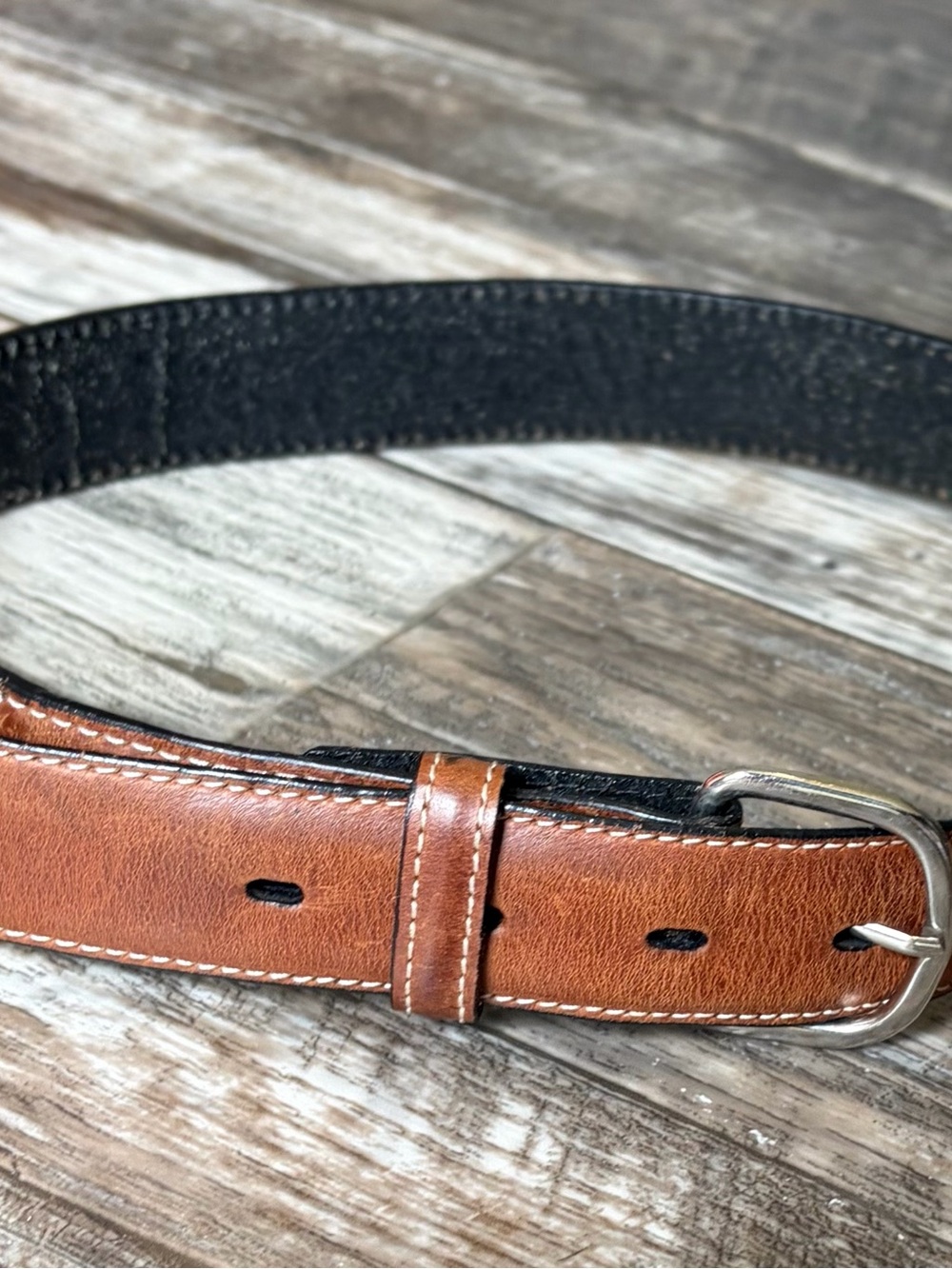 Kids nocona belt leather bull size 26